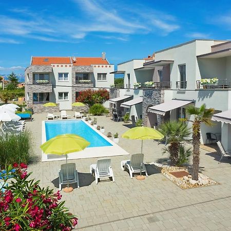 Apartments Punta Privlaka  Buitenkant foto